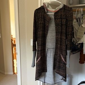 BKE Geometric Brown and Gray Cardigan